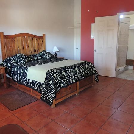 Hotel Plaza Fatima Valle de Guadalupe Extérieur photo