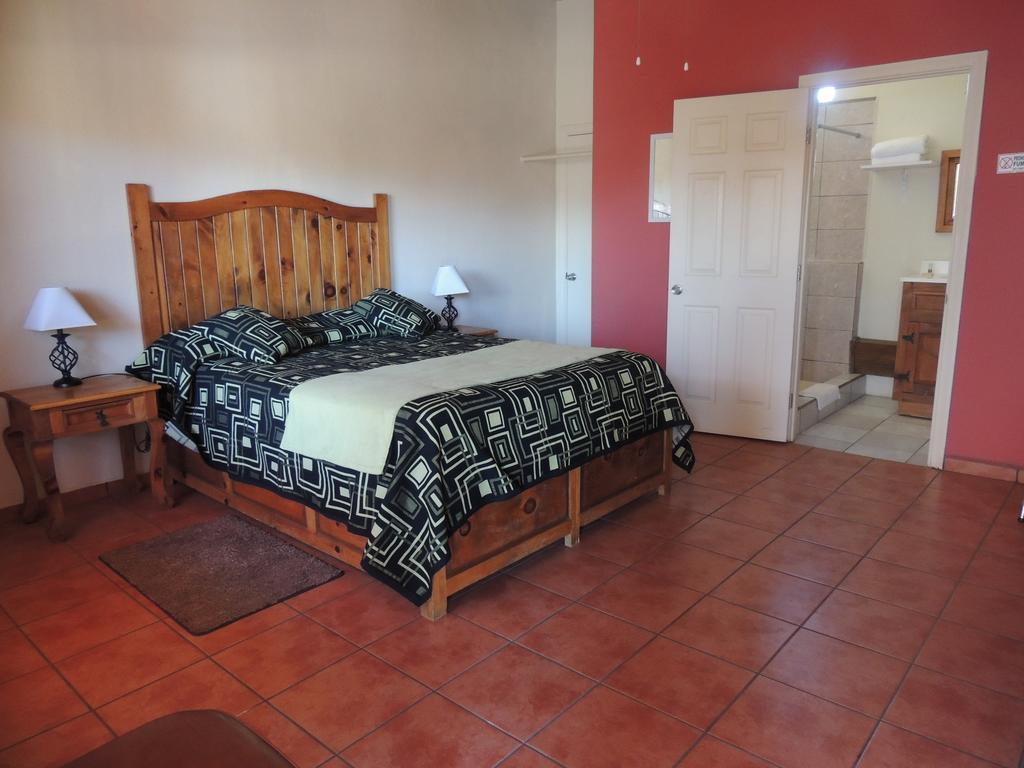 Hotel Plaza Fatima Valle de Guadalupe Extérieur photo